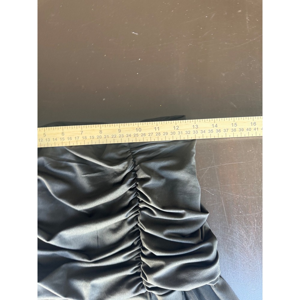 EasisiM Classic Black Ruched Mini Skirt Ruffle Hem Stretchy Size M - Picture 3 of 6